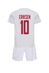 Denemarken Christian Eriksen #10 Babytruitje Uit tenue Kind WK 2022 Korte Mouw (+ Korte broeken)